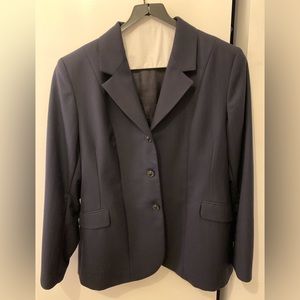 CLASSIC woman’s one course show coat size 18 R navy blue